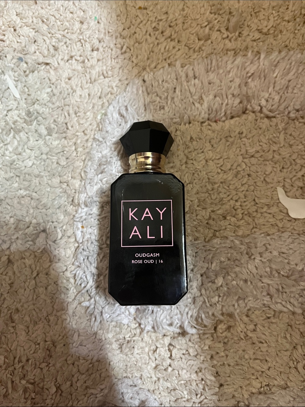 KAYALI Oudgasm Rose Oud Perfume Bottle - Black & Pink